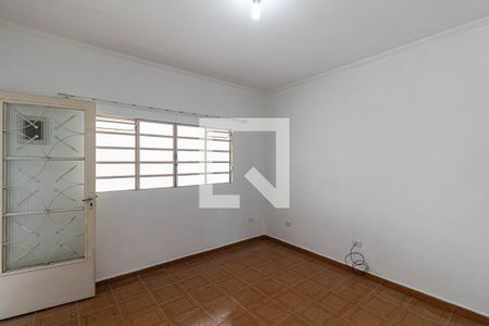 Sala de casa para alugar com 2 quartos, 200m² em Vila Carmosina, São Paulo