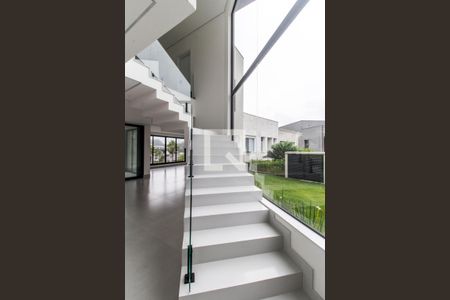 Escada de casa de condomínio à venda com 4 quartos, 350m² em Cidade Tamboré, Santana de Parnaíba