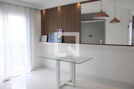 Sala de casa de condomínio para alugar com 2 quartos, 71m² em Jardim dos Pereiras (caucaia do Alto), Cotia