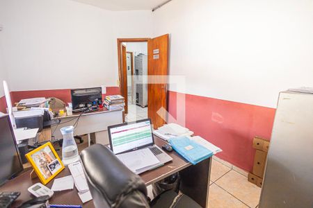 quarto 2 de casa à venda com 2 quartos, 90m² em Santa Cruz, Belo Horizonte