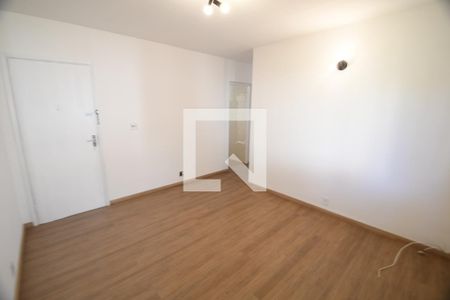 Sala de apartamento para alugar com 3 quartos, 74m² em Chácara da Barra, Campinas