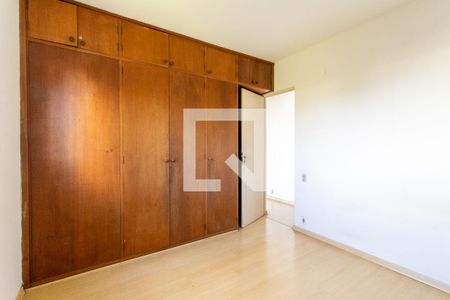 Quarto de apartamento à venda com 1 quarto, 66m² em Centro, Campinas