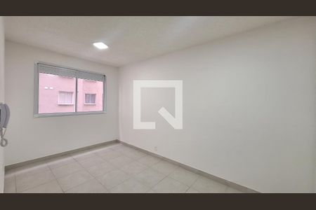 Sala de apartamento para alugar com 2 quartos, 33m² em Parque Industrial Tomas Edson, São Paulo