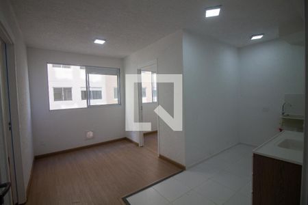 Sala de apartamento para alugar com 2 quartos, 32m² em Jardim Caravelas, São Paulo