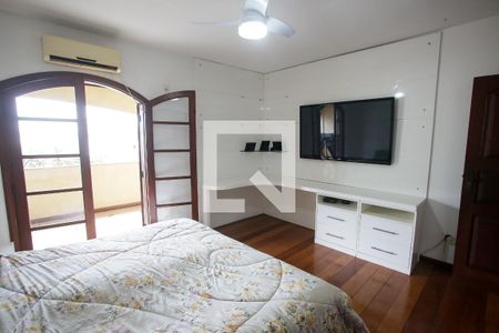 Quarto Suíte de casa para alugar com 4 quartos, 400m² em Pechincha, Rio de Janeiro