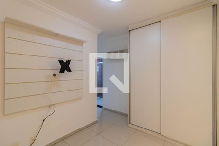 Suíte 1 de apartamento à venda com 3 quartos, 57m² em Jardim Cocaia, Guarulhos