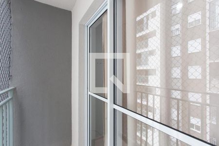 Varanda da Sala  de apartamento para alugar com 2 quartos, 42m² em Artur Alvim, São Paulo