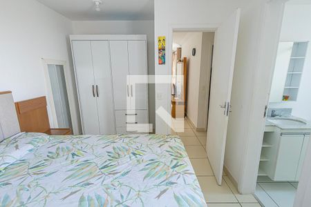 quarto 1 / suite de apartamento para alugar com 2 quartos, 47m² em Jardim Guanabara, Belo Horizonte