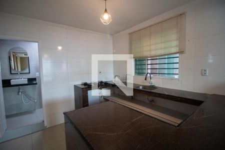 COZINHA de casa para alugar com 2 quartos, 120m² em Vila Continental, São Paulo