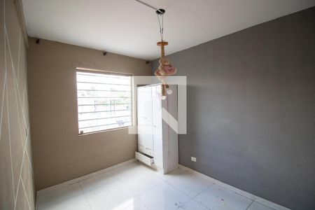 QUARTO 1 de casa para alugar com 2 quartos, 120m² em Vila Continental, São Paulo