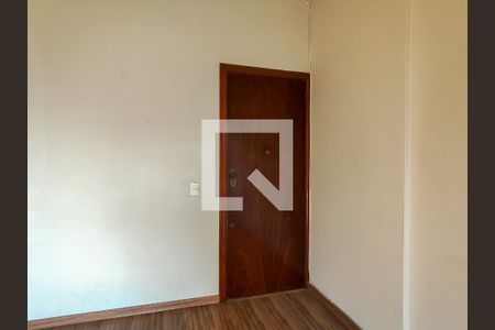 Entrada de apartamento para alugar com 2 quartos, 75m² em Grajaú, Rio de Janeiro