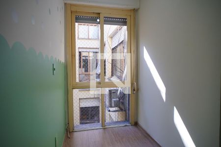 Quarto 1 de apartamento para alugar com 2 quartos, 41m² em Petrópolis, Porto Alegre