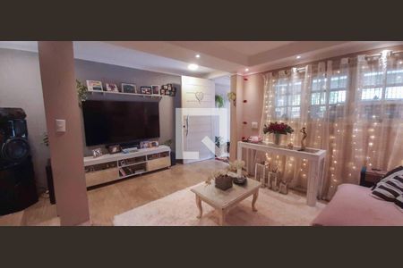 Casa à venda com 4 quartos, 206m² em Cidade das Flores, Osasco