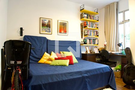 Suíte (Quarto 2) de apartamento à venda com 3 quartos, 136m² em São Pedro, Belo Horizonte