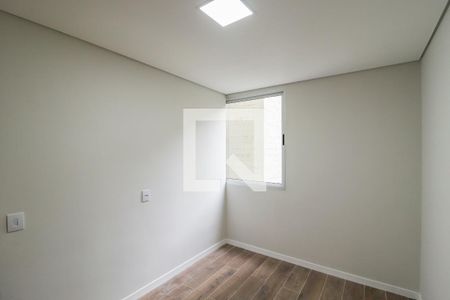 Quarto 1 de apartamento à venda com 2 quartos, 50m² em Vila Celeste, São Paulo