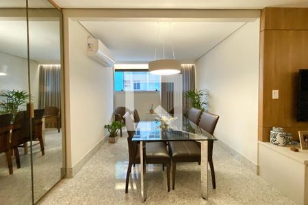 Sala de apartamento à venda com 3 quartos, 82m² em Funcionários, Belo Horizonte