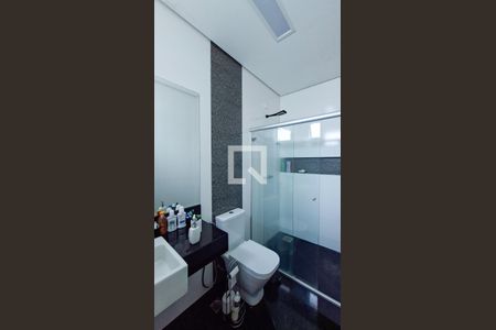 Banheiro da Suíte de casa à venda com 5 quartos, 310m² em Cidade Nova, Belo Horizonte