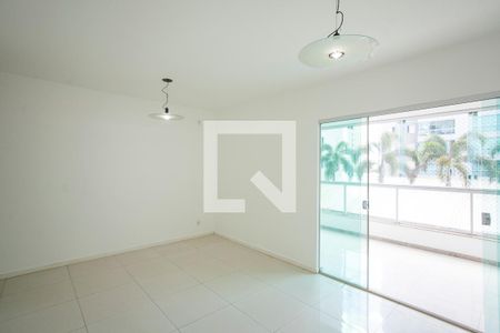 Sala de apartamento para alugar com 3 quartos, 85m² em Santa Mônica, Uberlândia