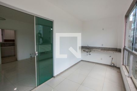 Varanda de apartamento para alugar com 3 quartos, 85m² em Santa Mônica, Uberlândia