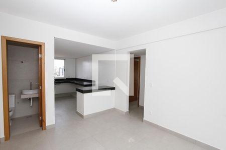 Sala de apartamento à venda com 3 quartos, 86m² em Padre Eustáquio, Belo Horizonte