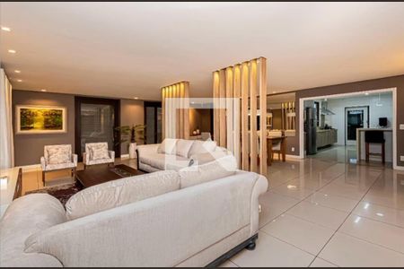 Sala de casa à venda com 3 quartos, 420m² em Scharlau, São Leopoldo