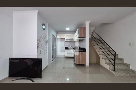 Sala de casa para alugar com 3 quartos, 85m² em Vila Curuçá, Santo André
