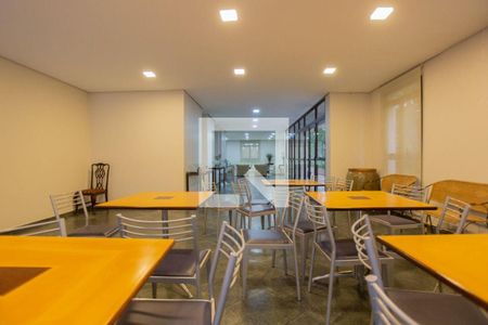 Apartamento à venda com 3 quartos, 102m² em Moema, São Paulo