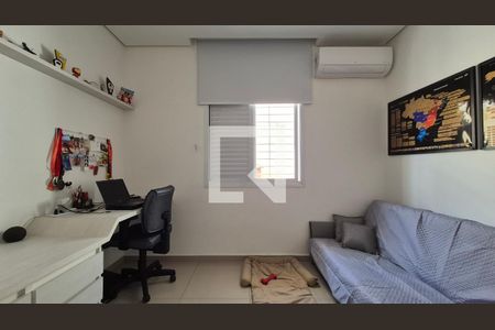 Quarto  de casa à venda com 2 quartos, 179m² em Campestre, Santo André