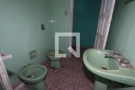 Banheiro de casa para alugar com 1 quarto, 141m² em Vila Alpina, São Paulo