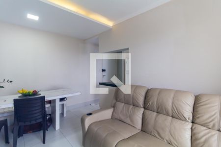 Sala de apartamento para alugar com 2 quartos, 55m² em Vila Ivone, São Paulo