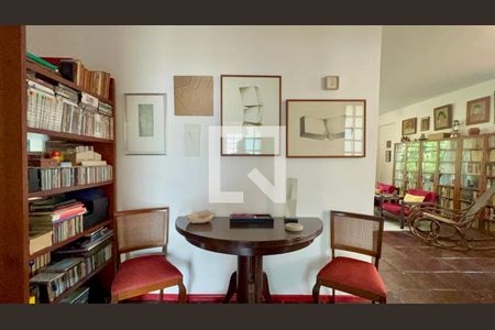 Hall de entrada de casa à venda com 3 quartos, 760m² em Sumaré, São Paulo