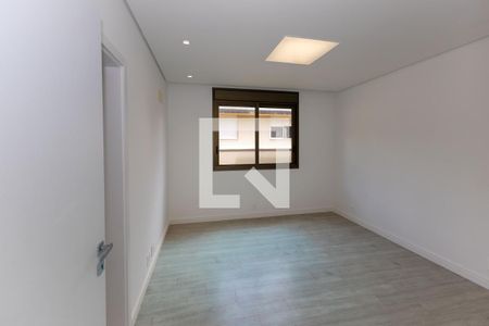 Suíte 1 de casa de condomínio à venda com 3 quartos, 455m² em Quintas do Sol, Nova Lima