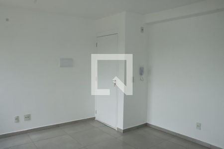 Apartamento para alugar com 2 quartos, 52m² em Jardim de Lourdes, Embu das Artes