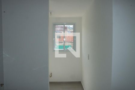 Apartamento para alugar com 2 quartos, 52m² em Jardim de Lourdes, Embu das Artes