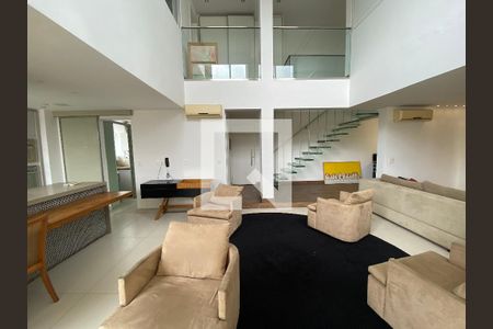 Sala 1 de apartamento à venda com 1 quarto, 163m² em Brooklin Novo, São Paulo