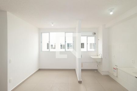 Sala/Cozinha de apartamento para alugar com 2 quartos, 60m² em Guaratiba, Rio de Janeiro