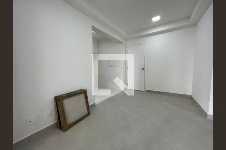 Sala de apartamento para alugar com 1 quarto, 46m² em Vila Sonia, São Paulo