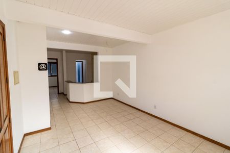 Sala de casa para alugar com 3 quartos, 135m² em Hípica, Porto Alegre