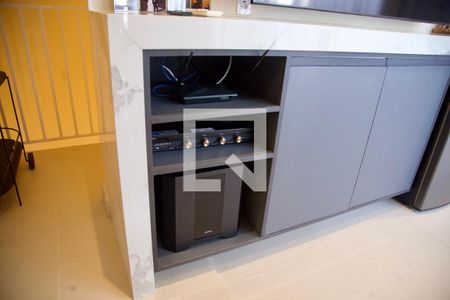 Sala de apartamento para alugar com 2 quartos, 140m² em Jardim das Acacias, São Paulo