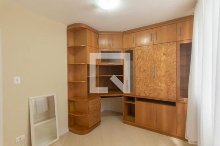 Quarto 2 de apartamento para alugar com 2 quartos, 54m² em Água Verde, Curitiba