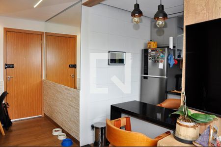 Detalhe - Sala e Sala de Jantar de apartamento à venda com 2 quartos, 46m² em Jardim Iris, São Paulo