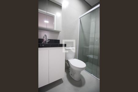 Studio - Banheiro de kitnet/studio para alugar com 1 quarto, 20m² em Santo Amaro, São Paulo