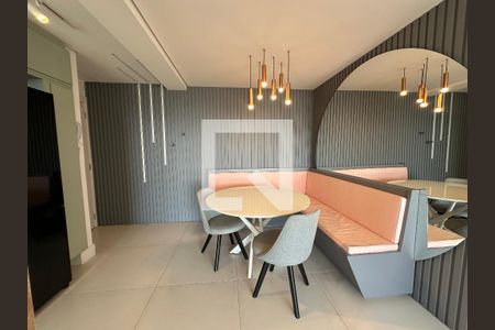 Sala de apartamento à venda com 2 quartos, 89m² em Empresarial 18 do Forte, Barueri