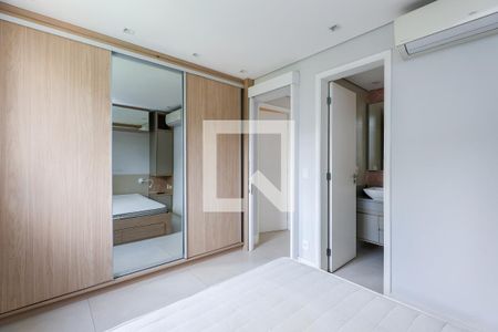 Suíte  de apartamento para alugar com 2 quartos, 70m² em Vila Sonia do Taboao, Taboão da Serra