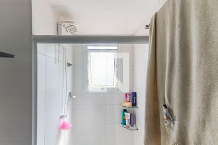 Banheiro de apartamento à venda com 1 quarto, 32m² em Ferreira, São Paulo