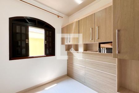 Quarto 2 de casa para alugar com 3 quartos, 198m² em Jardim Thelma, São Bernardo do Campo