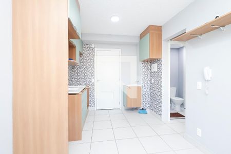 Sala/Cozinha de apartamento para alugar com 2 quartos, 32m² em Vila Nova Curuca, São Paulo