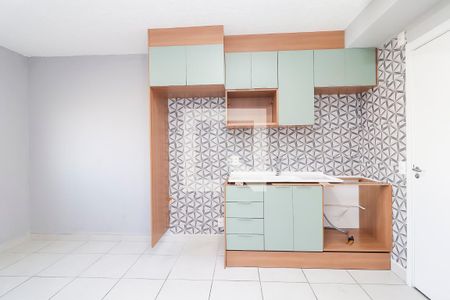 Sala/Cozinha de apartamento para alugar com 2 quartos, 32m² em Vila Nova Curuca, São Paulo