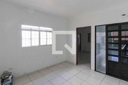 Casa para alugar com 3 quartos, 180m² em Vila Bancaria, São Paulo