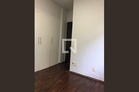 Quarto de apartamento à venda com 3 quartos, 104m² em Santa Efigênia, Belo Horizonte